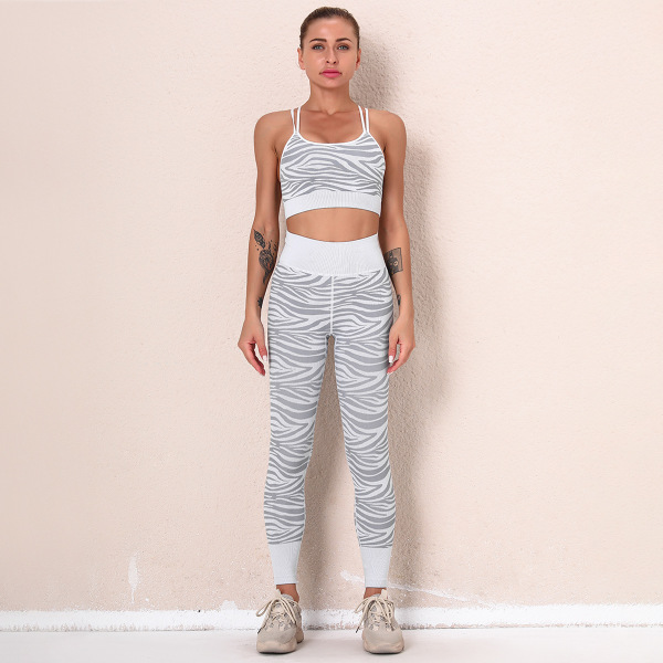 Sexy Striped Yoga Clothes Running Sports set Y55